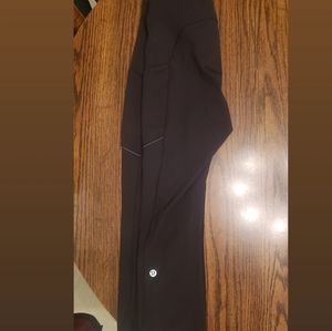 Black Lulu Cropped Leggings